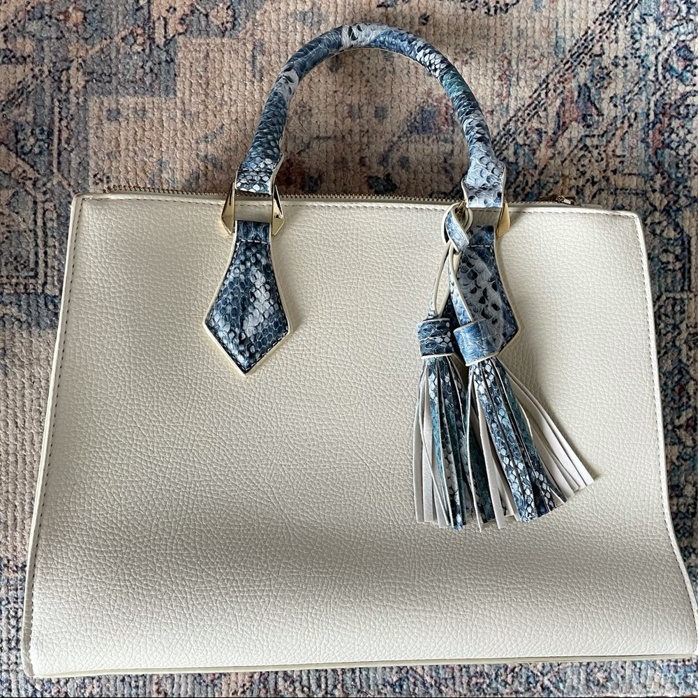 Charming Charlie Ivory Blue Snake Print Tote NEW